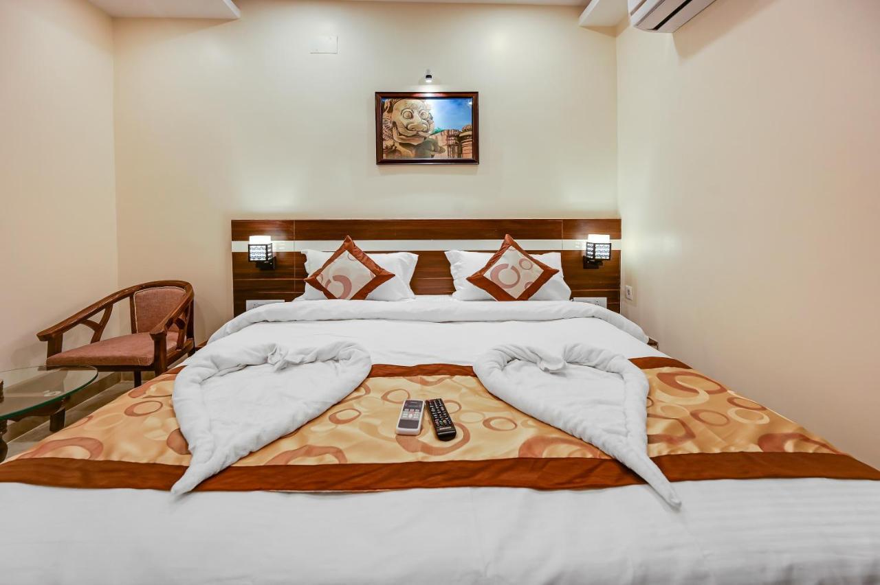 Hotel Sj Pride Bhubaneswar Exteriör bild