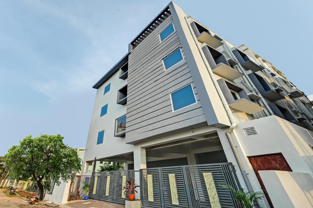 Hotel Sj Pride Bhubaneswar Exteriör bild