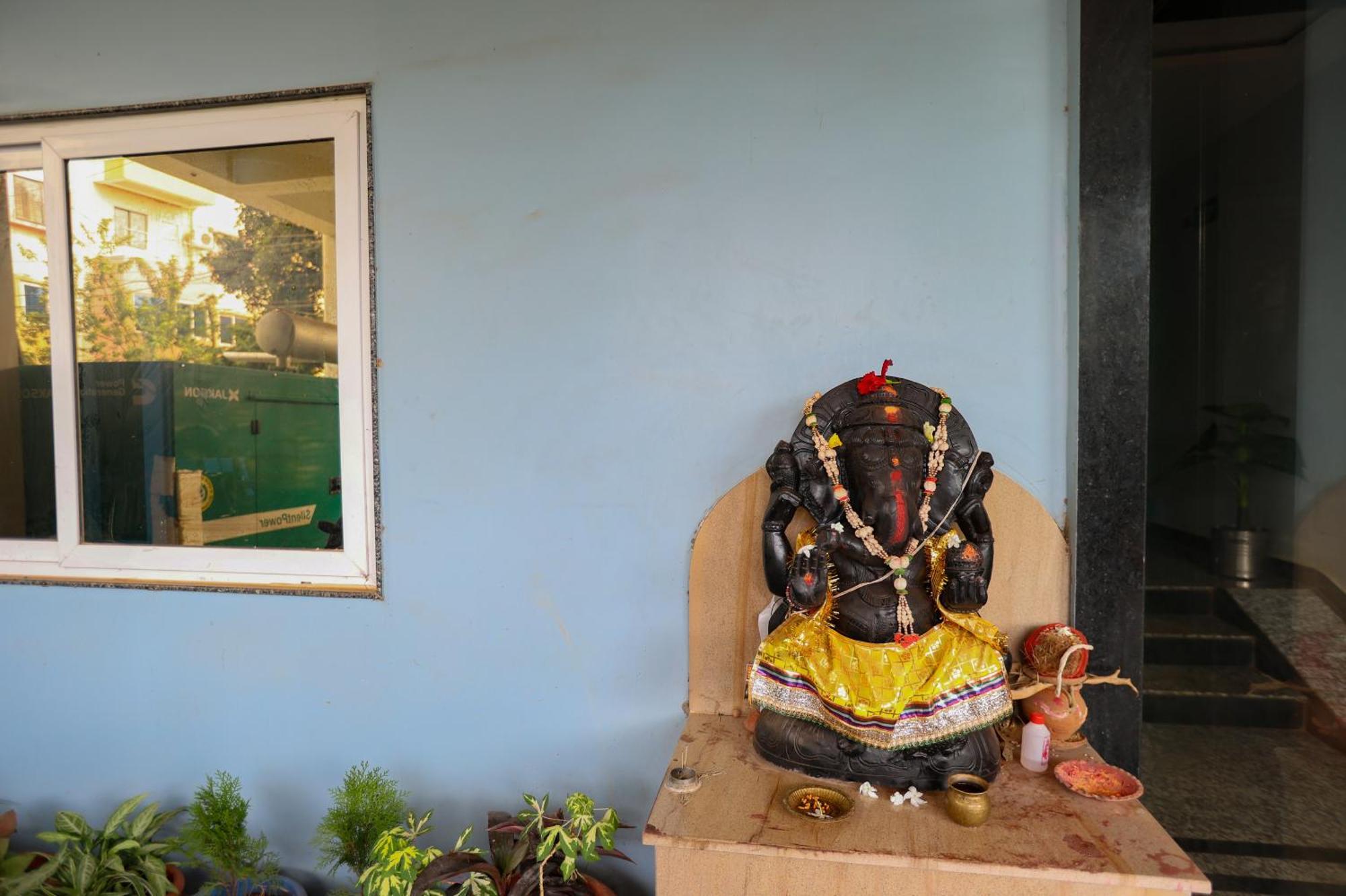 Hotel Sj Pride Bhubaneswar Exteriör bild