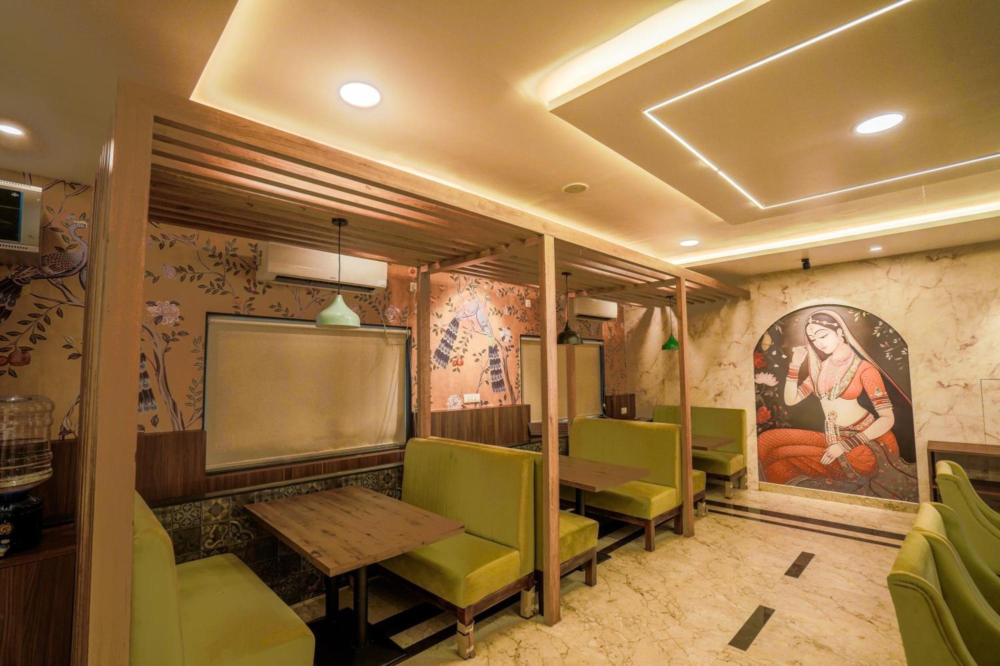 Hotel Sj Pride Bhubaneswar Exteriör bild