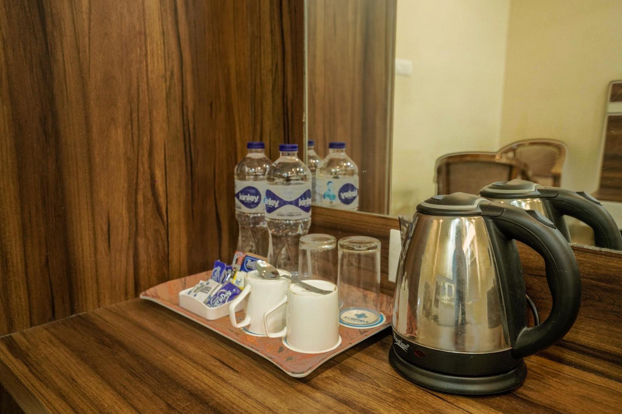 Hotel Sj Pride Bhubaneswar Exteriör bild